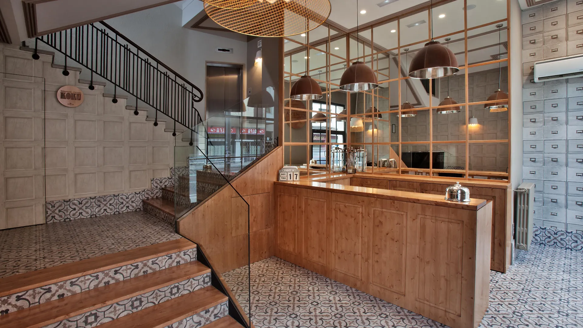 Hotel Avenida Pamplona 3*,
